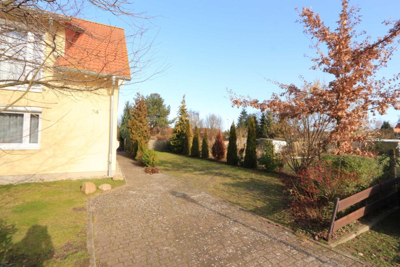 Ferienhaus Ahorn Mit Garten In زينوويتز المظهر الخارجي الصورة